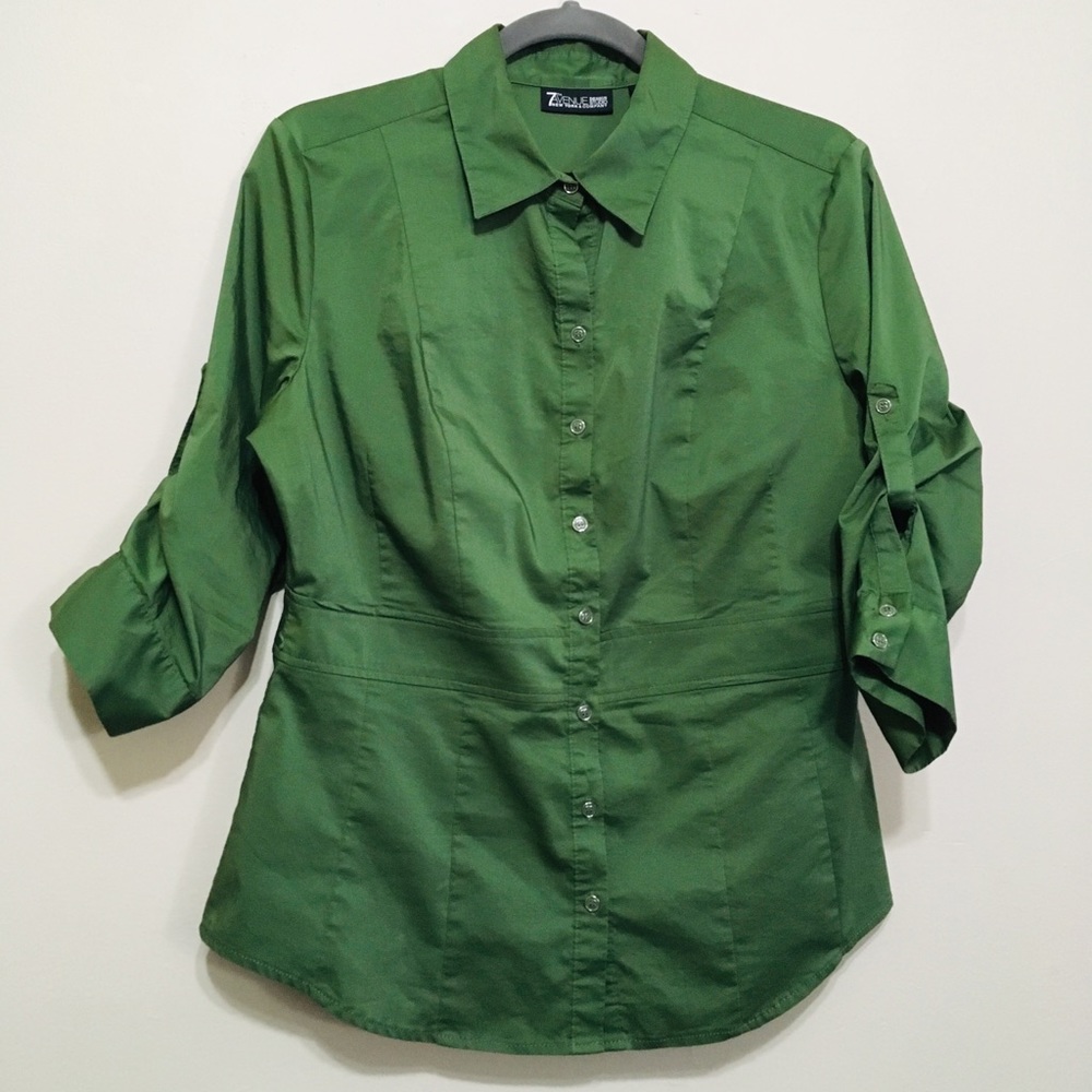 NY&Co button up blouse.